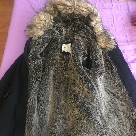 Aritzia parkas ( winter coat ) - Picture 5 of 7
